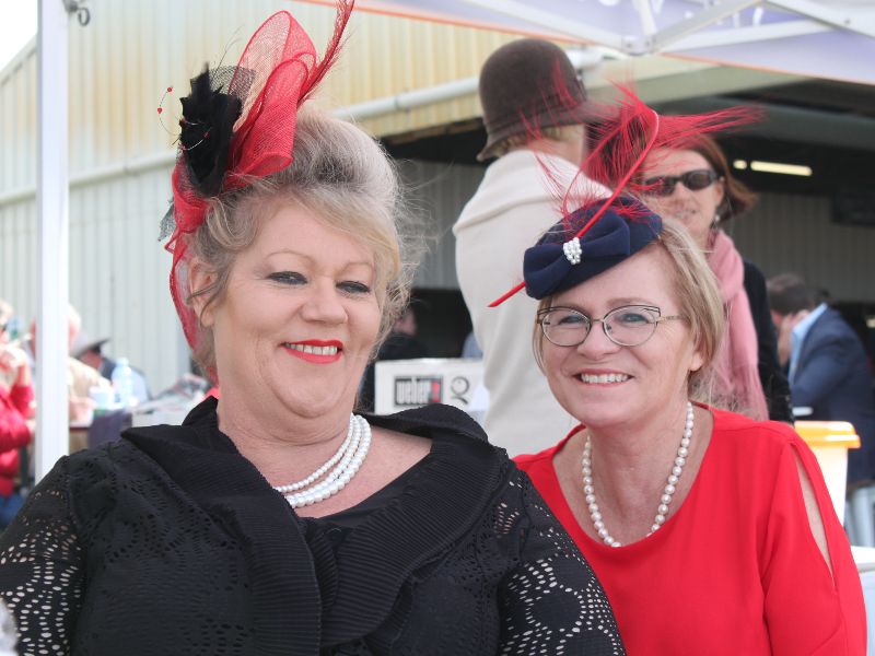 Fashions on the Field at Richmond Race Day 
